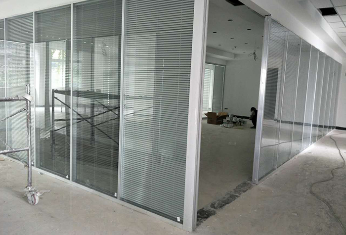 江北鯉魚池通體雙玻百葉